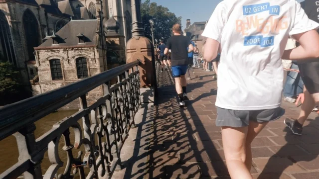 Binnen exact 5 maanden is het zover, dan zien we jou aan de start van dé Gentse loopfeesten: de 𝐆𝐞𝐧𝐭 𝟏𝟎 𝐌𝐢𝐣𝐥 ! ❤️‍🔥
Keuze uit een parcours van 10 Mijl, 5 Mijl of de Persil Kids Run. 
Met uiteraard weer een fijn feestje tijdens en achteraf. 🎉
www.gent10mijl.be